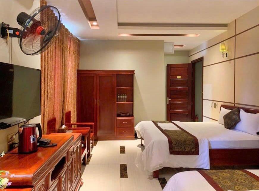 Khach San Hoang Gia 2 Lao Cai Hotel Exterior photo